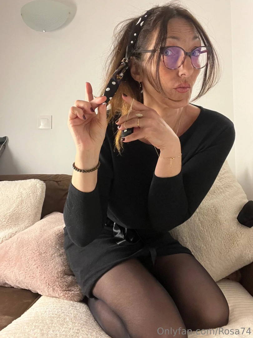 For sure some of you like socks and silk scarf ask me about the video part 3 