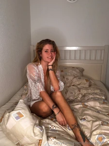 Just me a scarf my panties my bed and a cozy little moment to share part 3