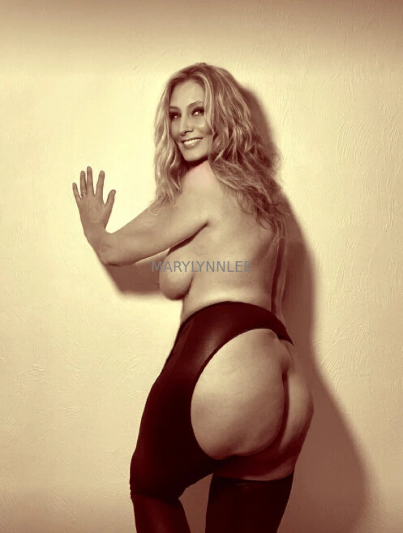 Rate my ass white a emoji 