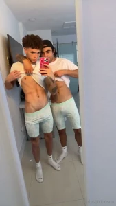 Who wants to see what me n my brother zlightskin filmed for y all