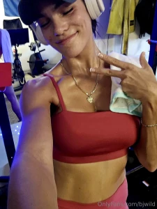 I hope all of you are having an amazing sunday hope everyone is part 1