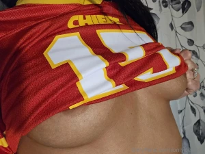 Cheifs or bills like this before the end of the game and if cheifs win