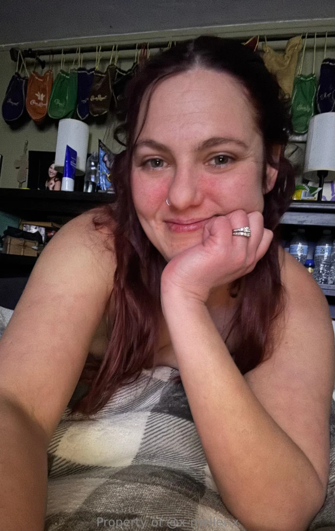 I m a cute hot mess my life in a nut shell 