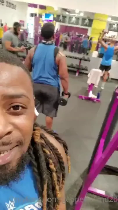 Be like me day at the gym lol 