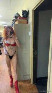 Merry christmas and happy holidays all you freaky fuckers