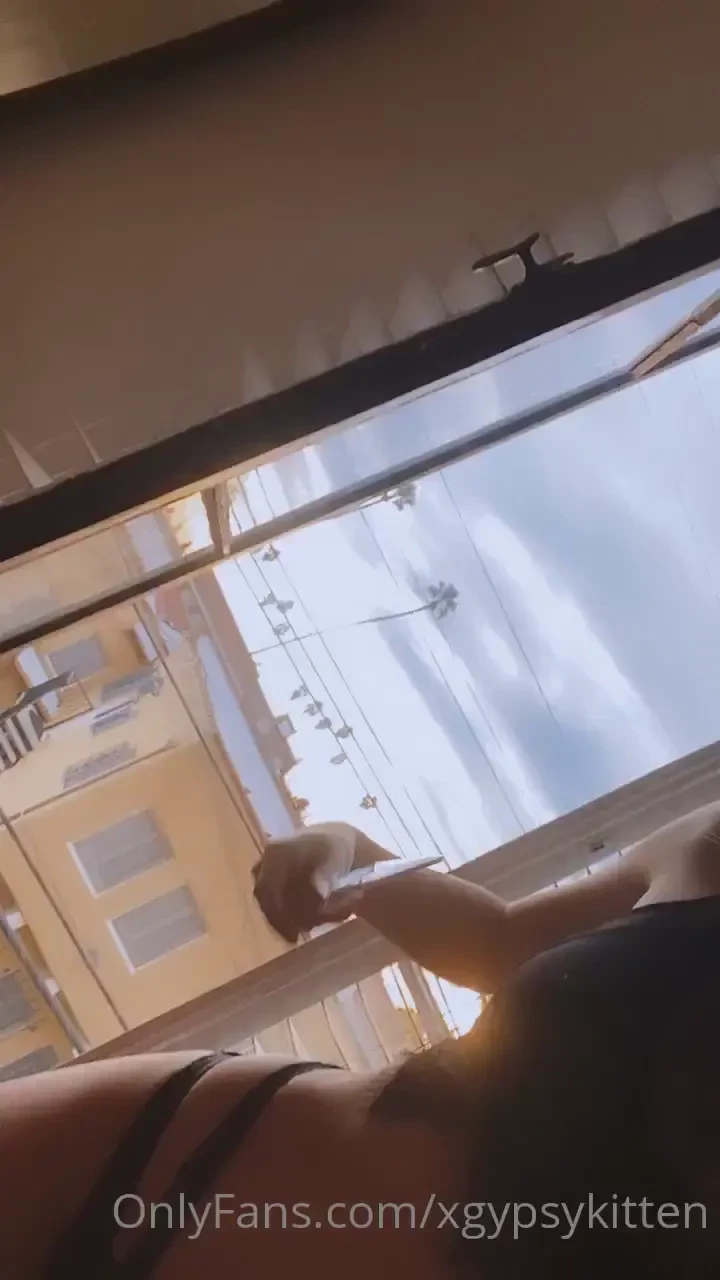 Made a super special trippy xxxx rated self love video today x like if part 1 