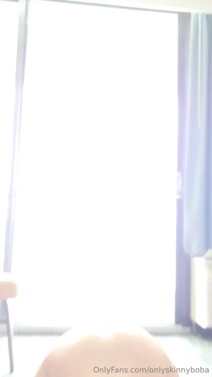 Let me suck your dick before she comes back daddy 