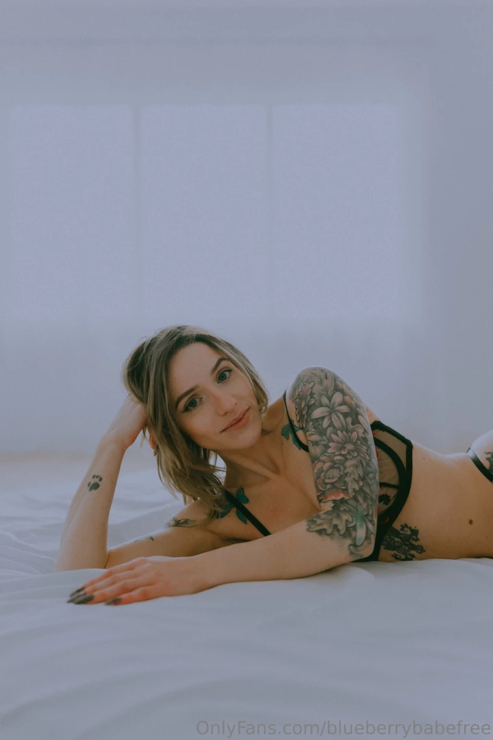 Sub to see more blueberrybabexo 