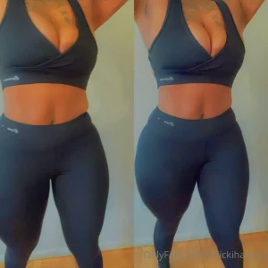 thickihanax2 - Earlier today y all love the body i gotta keep her right 