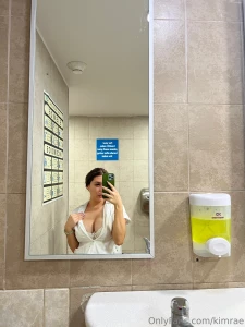 Comment below or send a dm if you would like public vids pics