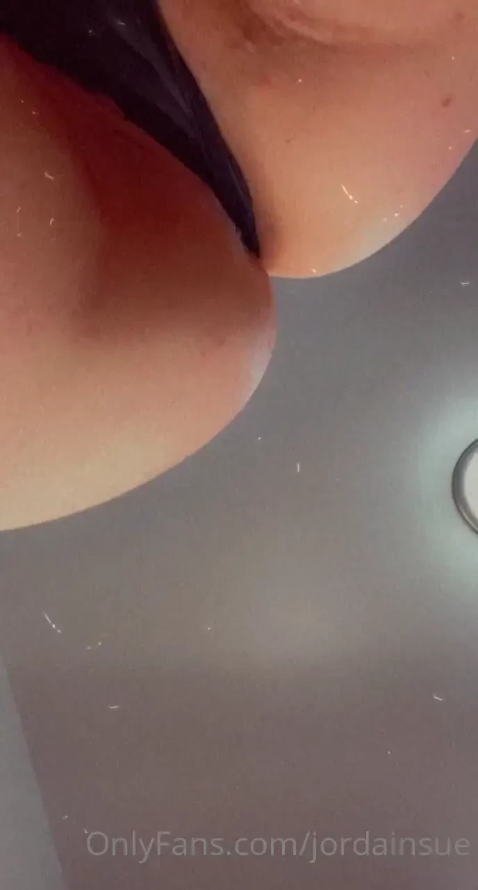 Can i sit on your face part 1395 