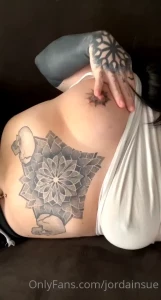 Anime and play with my titties