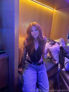 I ll be up all night message me if you want to have fun with me