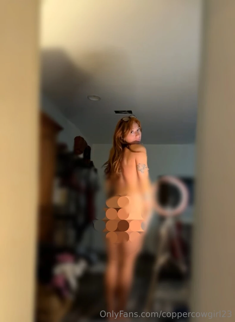 Who wants to see me fully naked tonight 