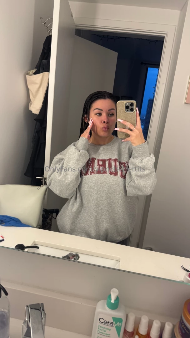 Lazyyyy friday night part 4 