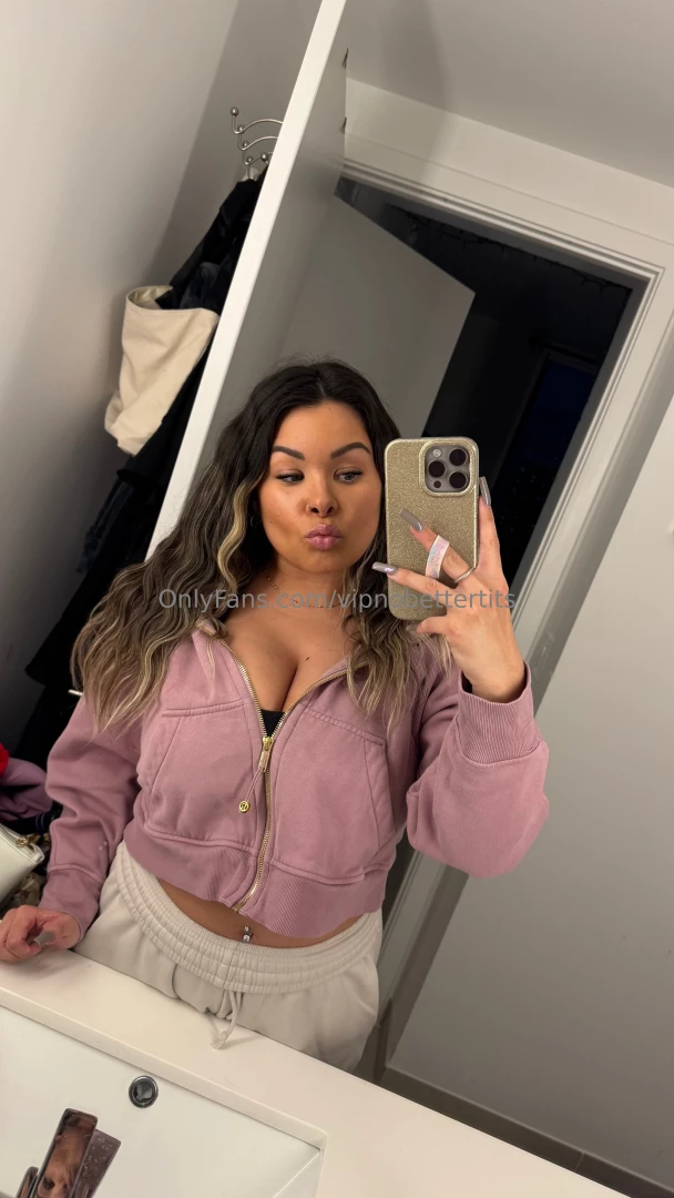 So many pics which is your fav 