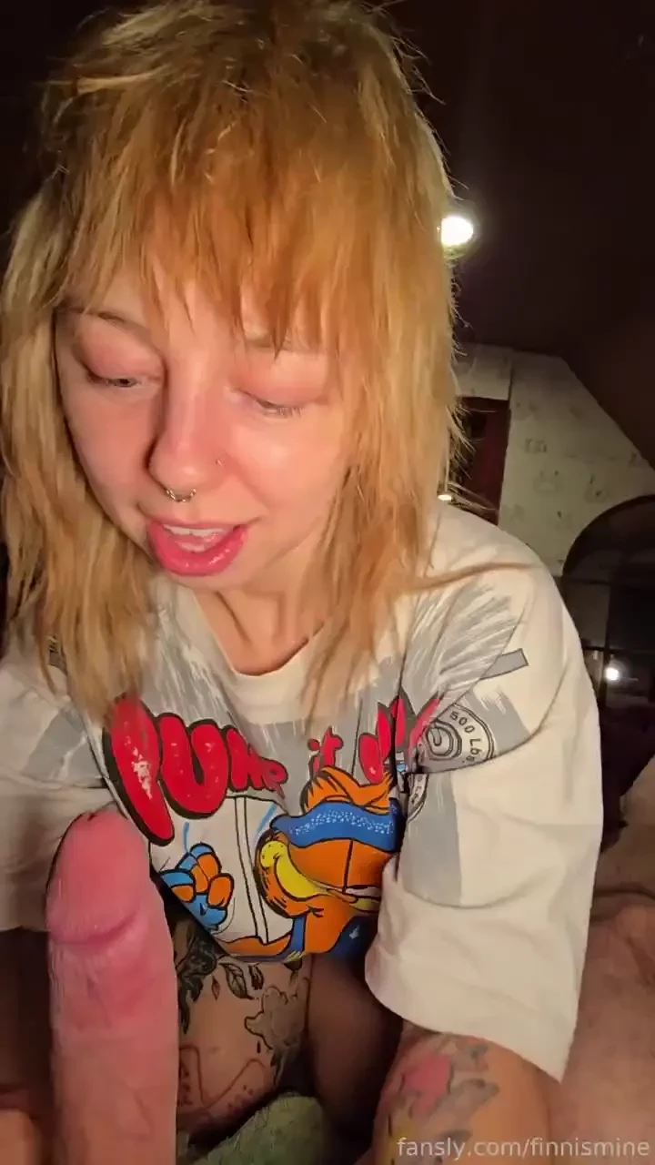 Steezyt used her mouth hands and feet to make me cum feet foot petite 