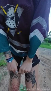 Steezyt prefers to pee outdoors