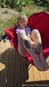 Steezyt jerks off dildo w her feet while showing off her ass and pussy
