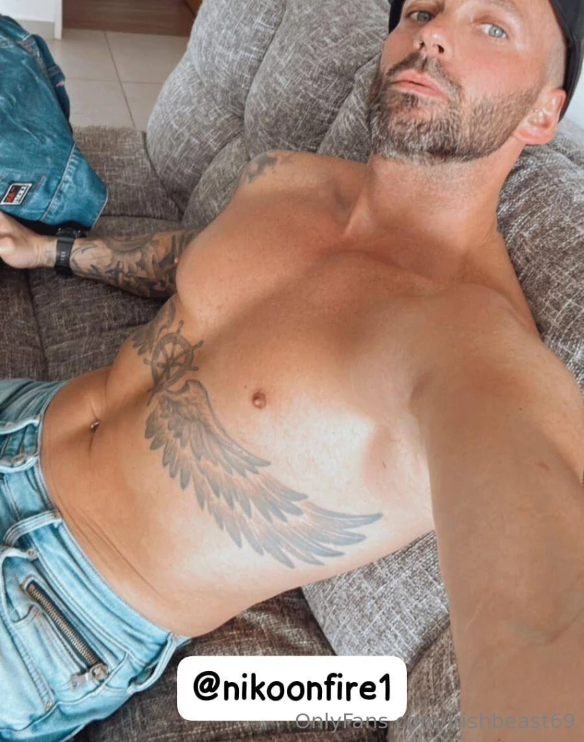 Hi mi name is nikoonfire1 nbsp i m a hot boy looking to have fun what 