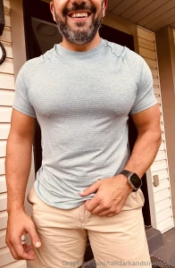 Saturdays always have me smiling do you like my casual weekend look