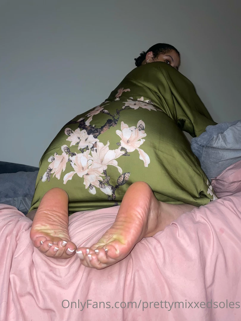 prettymixxedsoles - Idk what s softer my or my soles part 2 