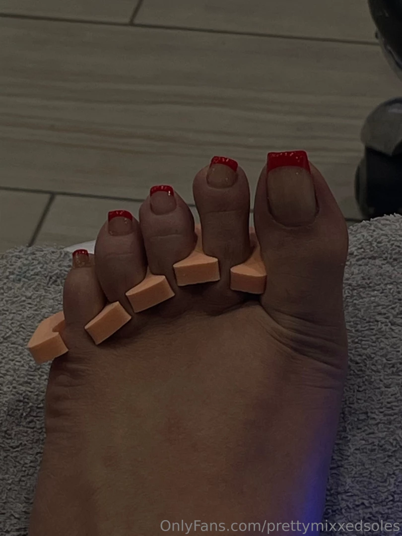 prettymixxedsoles - Exclusives of my new valentine s day pedi what do we think part 2 