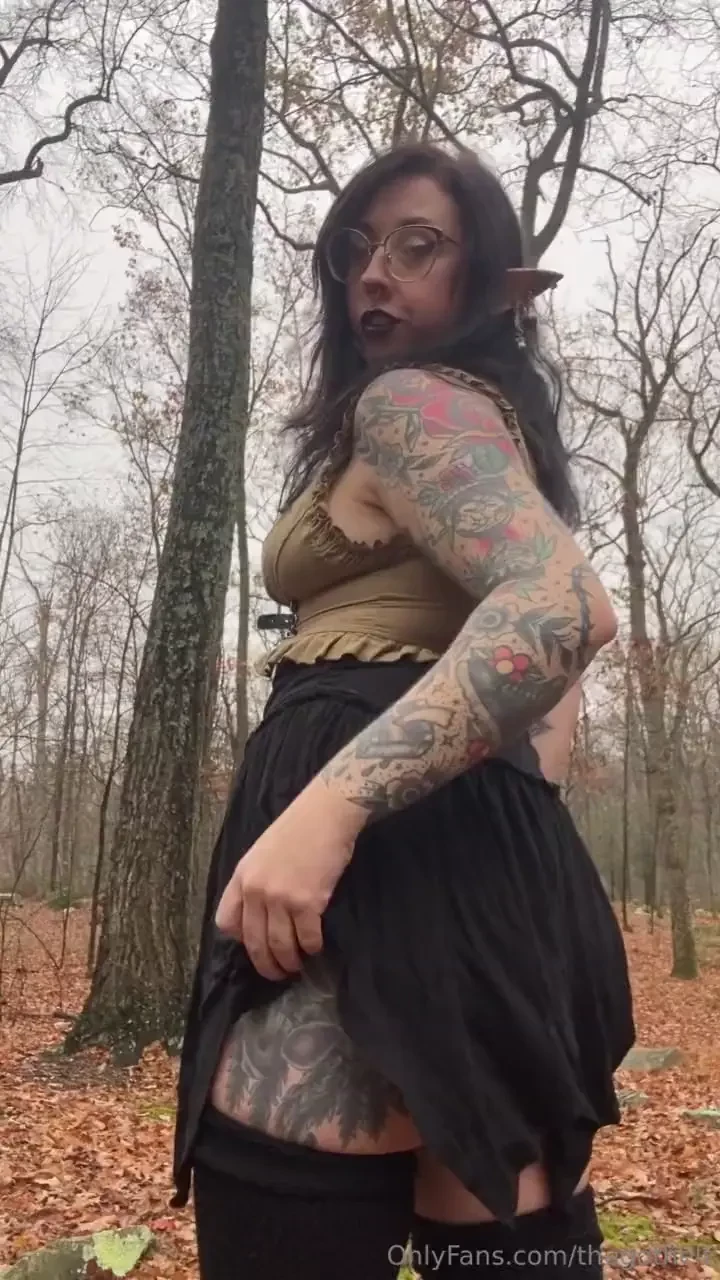 I could go for a booty massage right now 