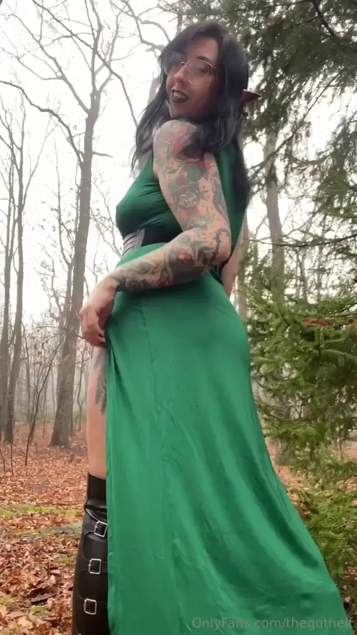 Feast on this delicious goddess booty 