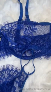 Day 5 of 12 days of christmas bra and panty sets