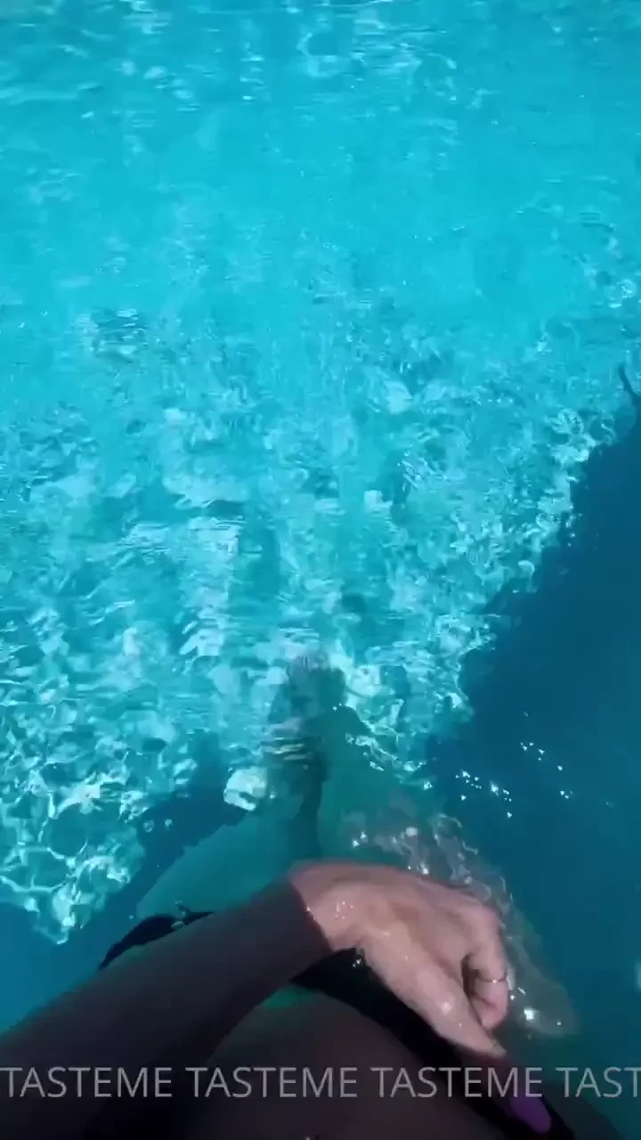 Sliding my bottoms off in the water for you 