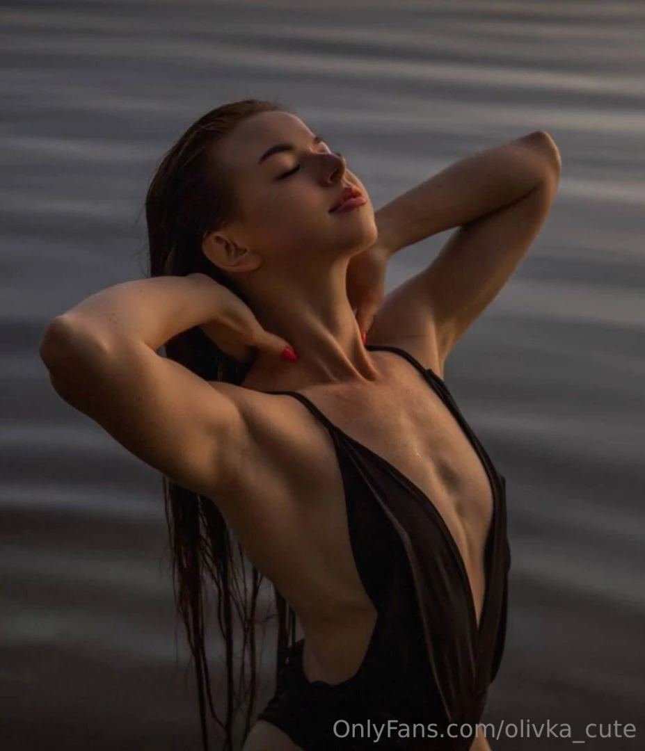 Amelie_rose1 my hot girlfriend amelie_rose1 loves to show her natural part 3 