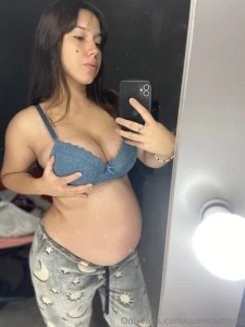 My body in pajamas part 1