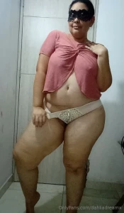 This beauty is my amazing friend afroditathequeen dm her and she will