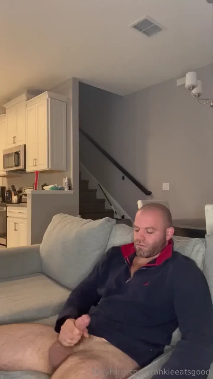 I always seem to make a mess when playing with frankie jr cleanup 