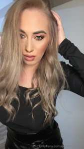 Lets get into some trouble tonight dmme