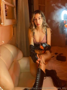 I like obedient puppy