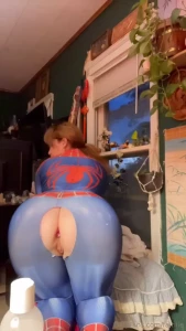 If spiderman was a horny slut that likes getting fucked in both holes