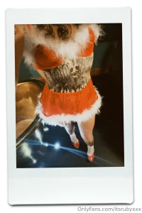 Merry christmas wanna come slide in my chimney part 1