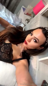 Going live tmrrw 11 am central time 7 pm cairo time on my vip i d love