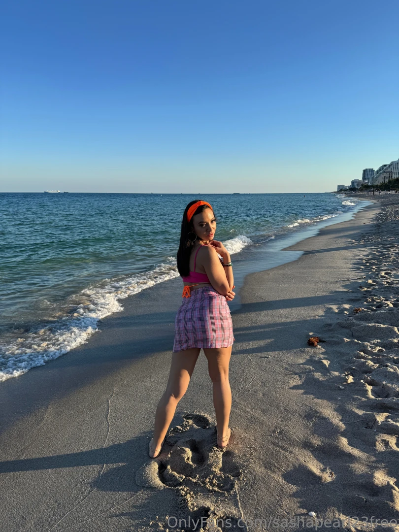 Only thing missing is you babe 