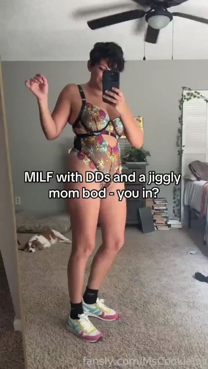 Fit check what do you think milf latinamilf lace darkhair shorthair 