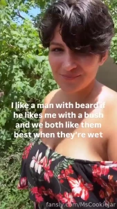 I m down with beards if you re down with bushes mixed darkhair