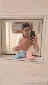 Random fact about me i love showering at other people s houses so you