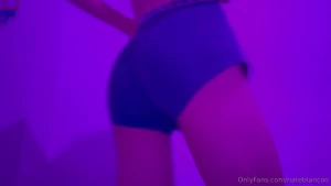 Hungry for someone to come and breed my tight pretty hole any