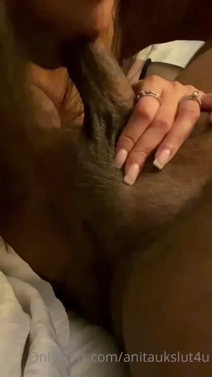 Blow job just the way he likes it bulltravels4u 