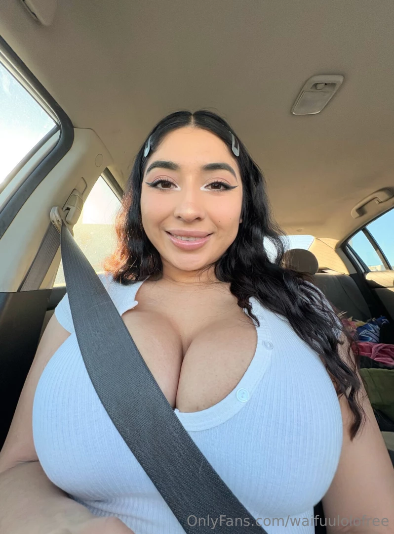 My boobies wanted to make an appearance part 1 