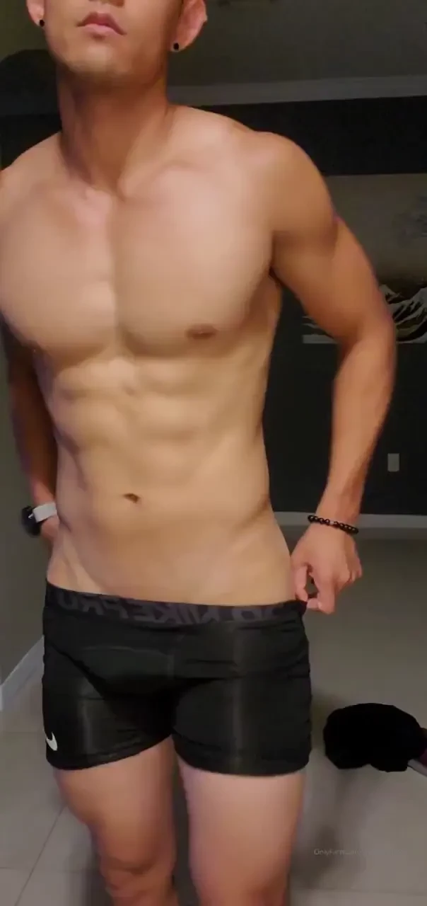 Who likes compression undies p 