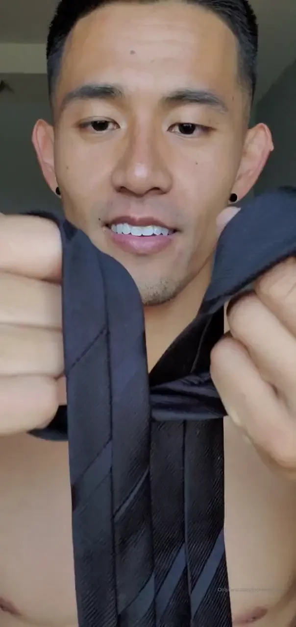 Tutorial for all you kinky masters out there i learned this knot 