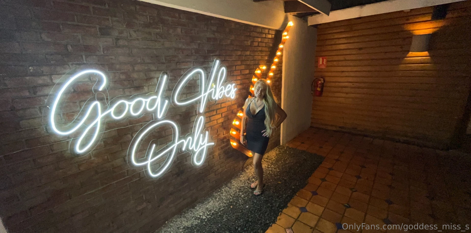 My birthday not too late to tip or buy me a gift off my throne part 1 